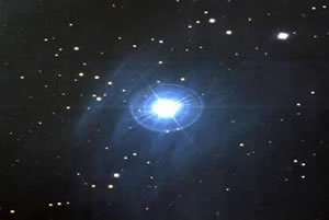 As estrelas são constituídas de gás Hélio